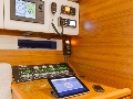 Navigation desk