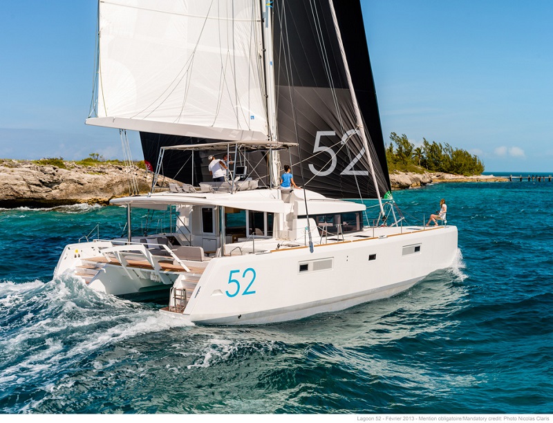 Lagoon 52