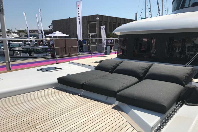 Sun deck