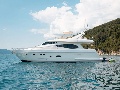 Ferretti 730