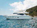 Ferretti 730