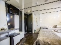 Triple cabin