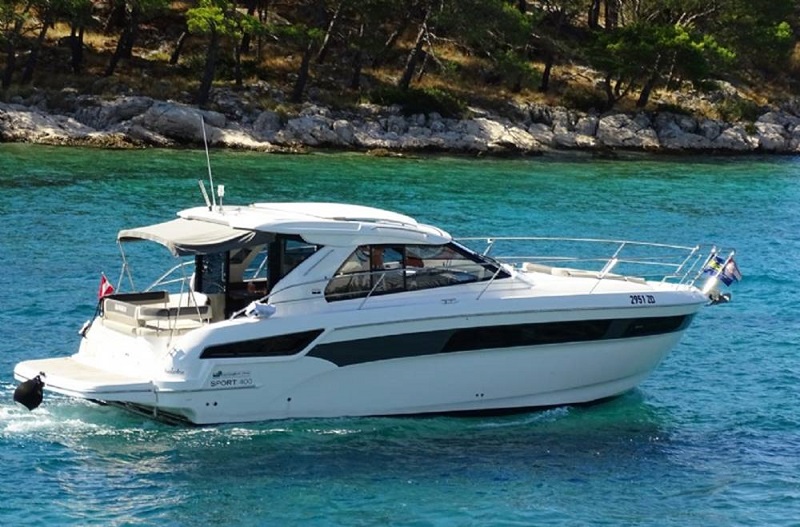 Bavaria 400 Coupe