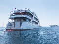 The stern with stairs for easier access to the sea