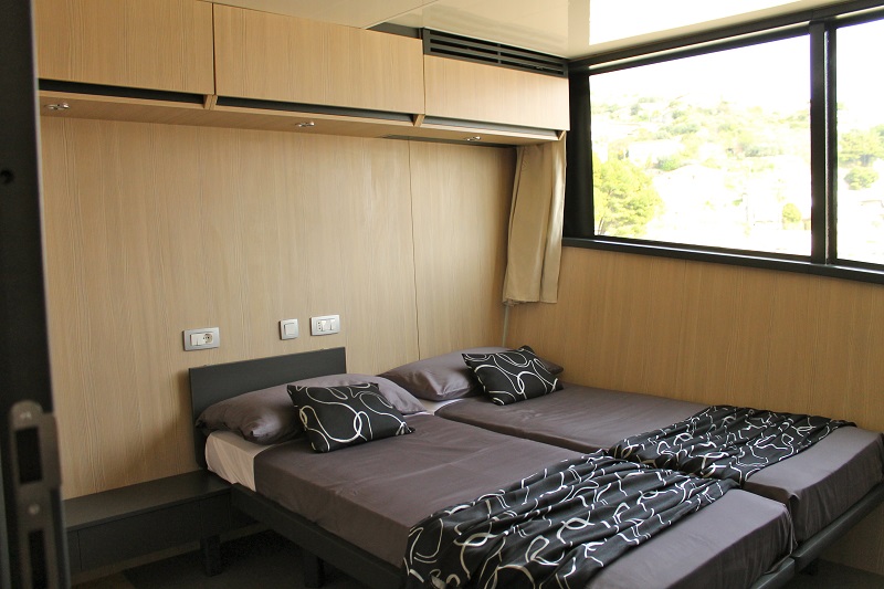 Double bedded cabin