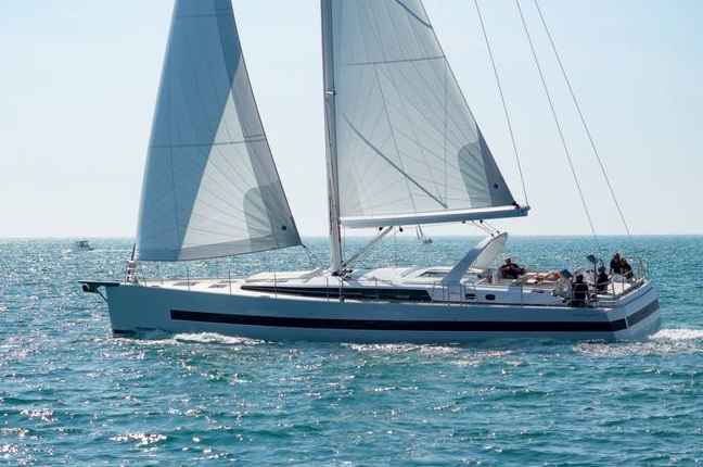 Beneteau Oceanis Yacht 62