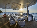 Dining area al fresco