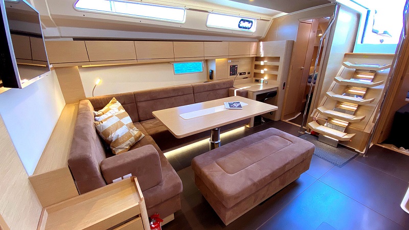 Saloon