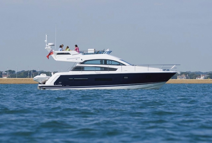 Fairline Squadron 42