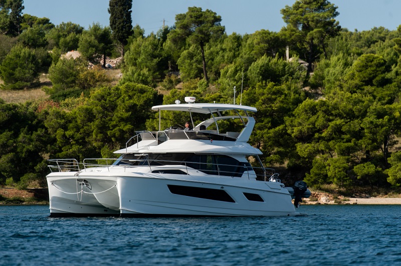 Aquila 44 Power Catamaran