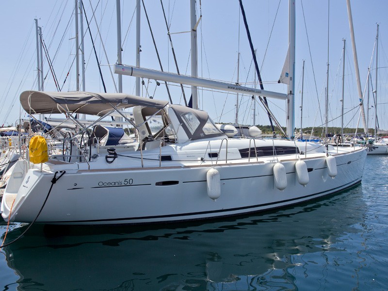 Beneteau Oceanis 50 Family - 5+1 cabins