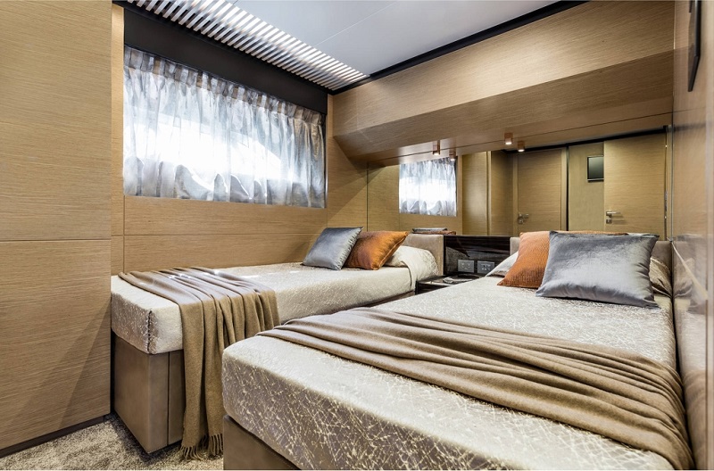 Twin cabin