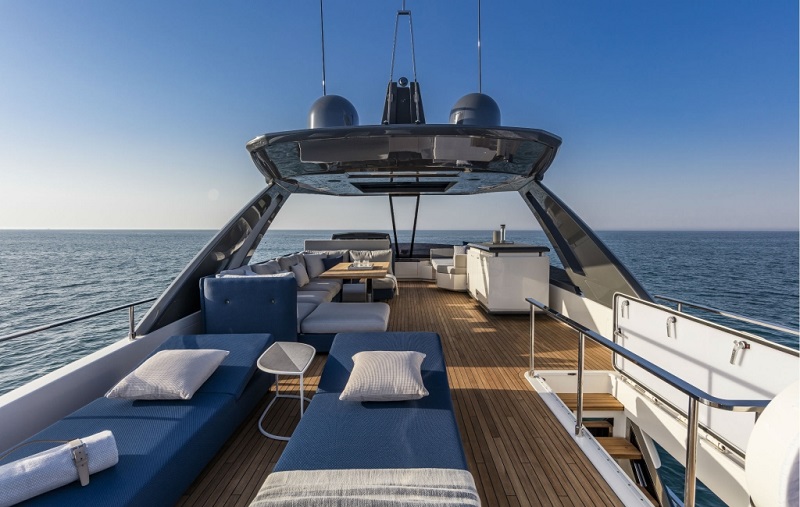 Flybridge