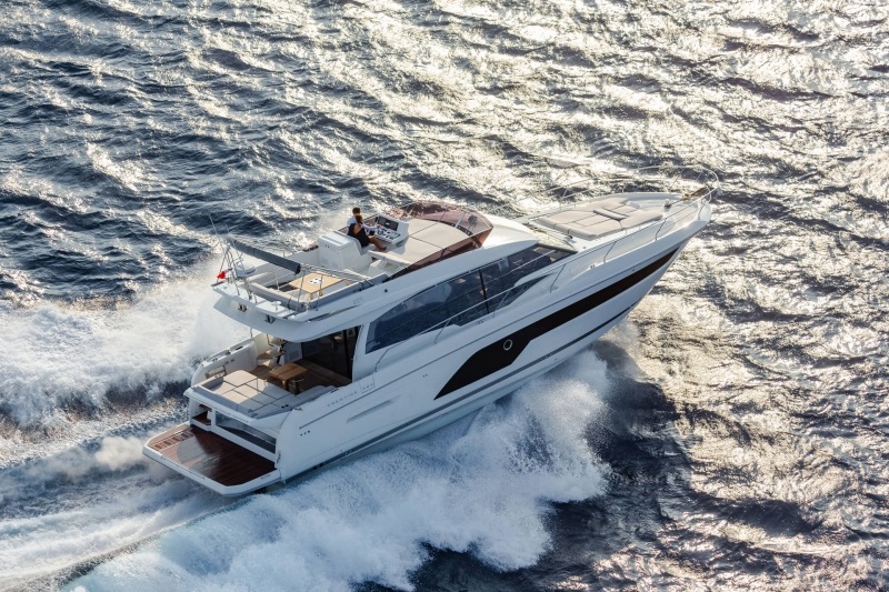 Jeanneau Prestige 590 Flybridge