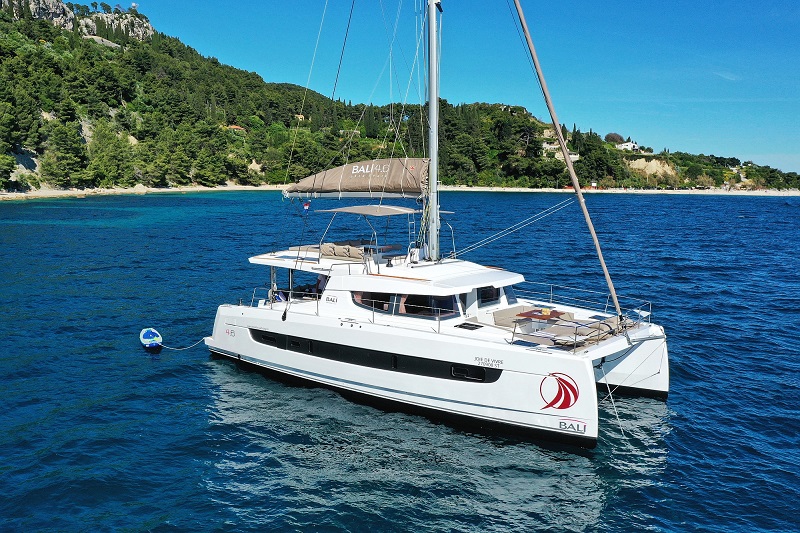 Bali 4.6 - 5+2 cabins