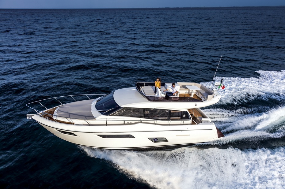 Ferretti 450 - 2 cabins