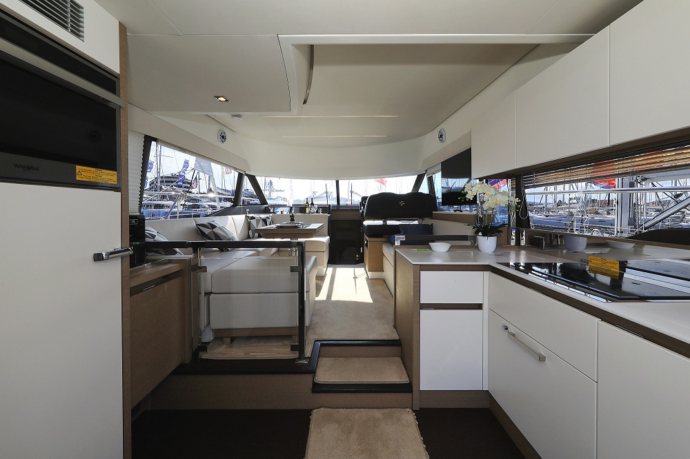 Jeanneau Prestige 460 Fly