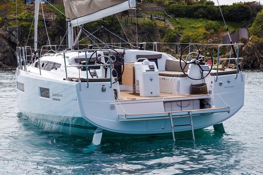 Jeanneau Sun Odyssey 410 - 1 toilet