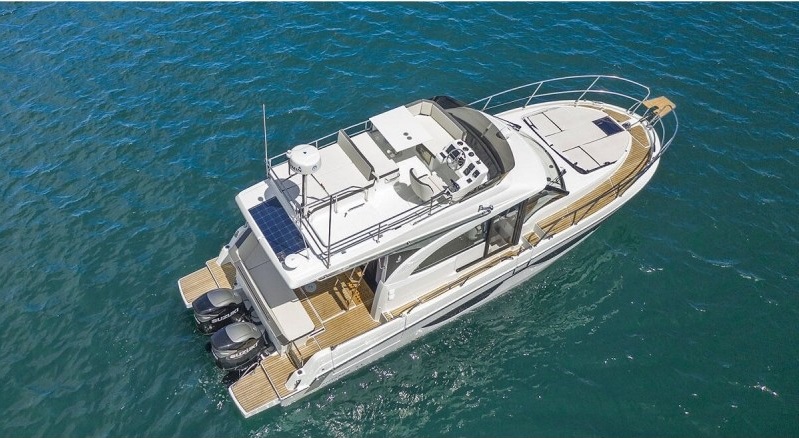 Beneteau Antares 11 Fly OB