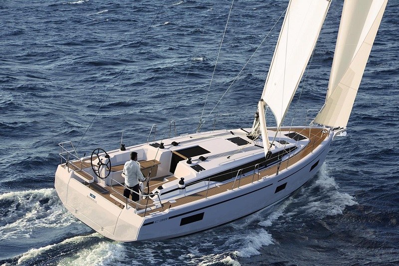 Bavaria 38 Cruiser