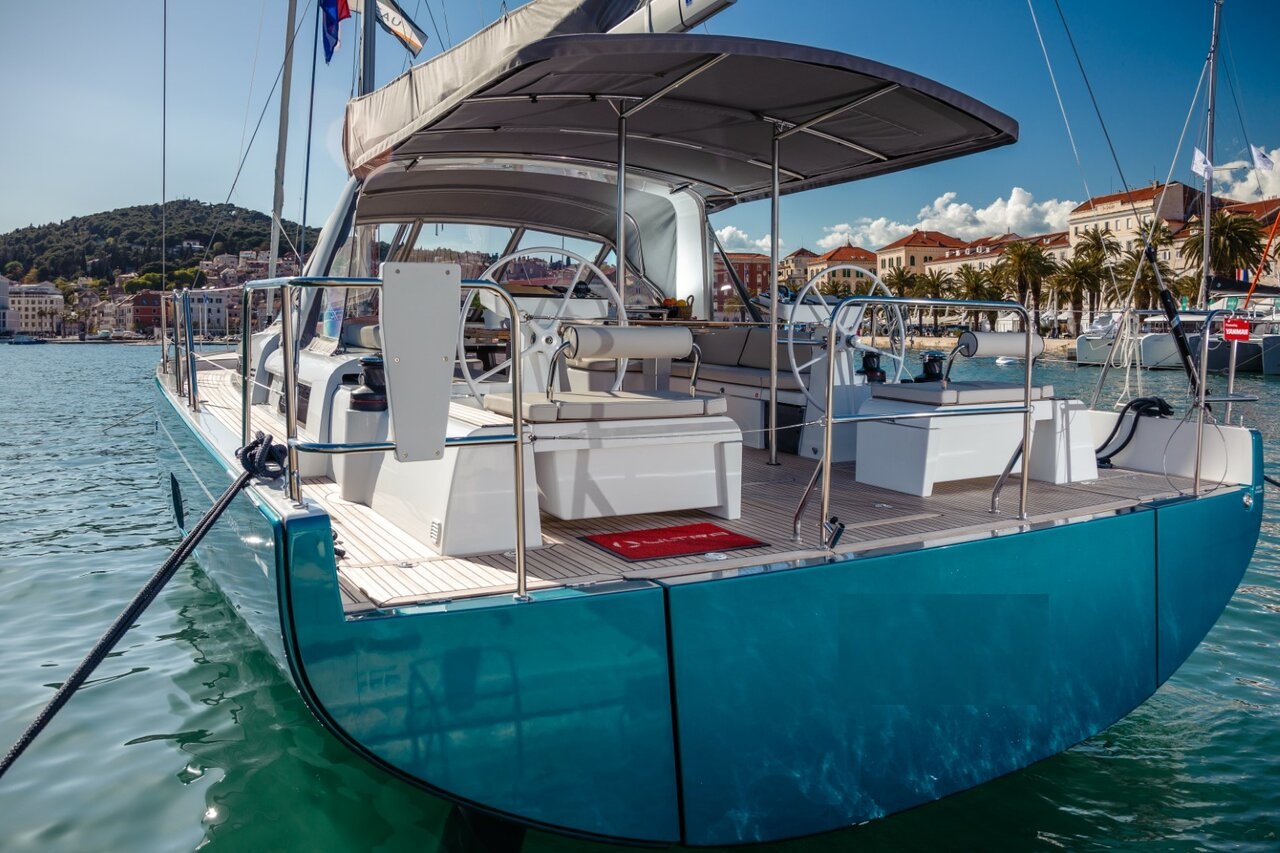 Beneteau Oceanis 54 