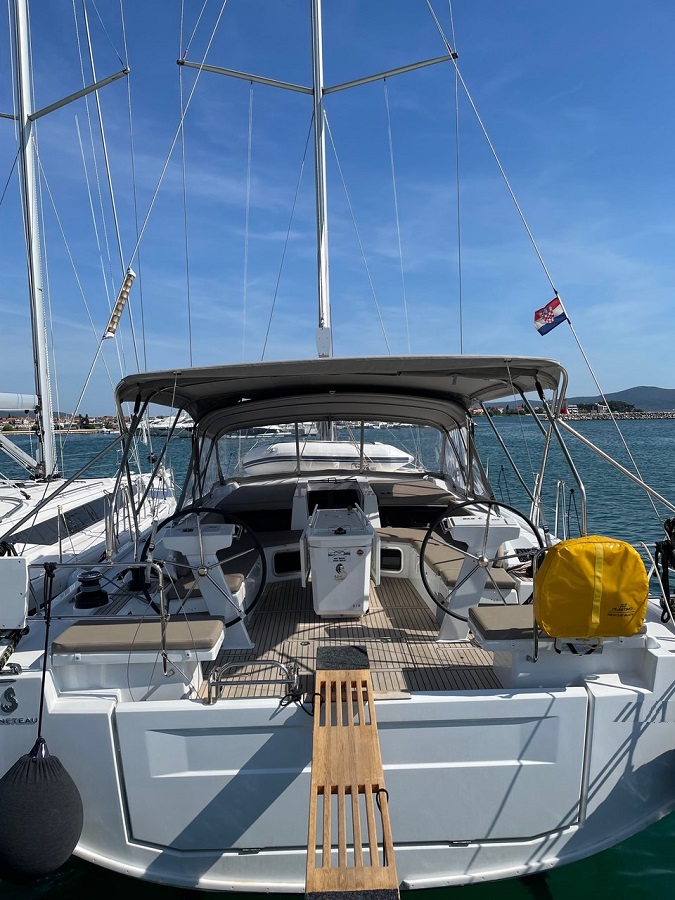 Beneteau Oceanis 51.1 