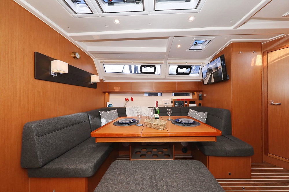 Saloon
