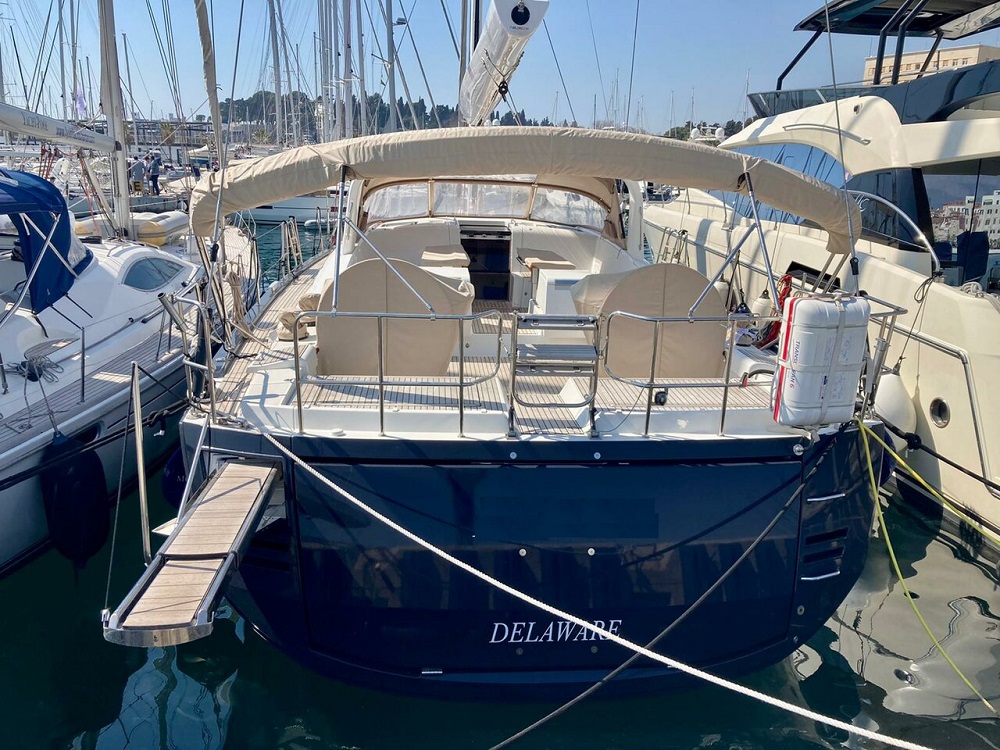 Jeanneau 64 - 4 cabins