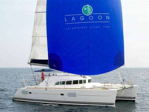 Lagoon 410 S2