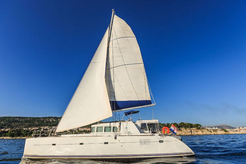 Lagoon 500