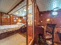 Double bed cabin