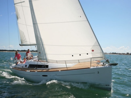 Beneteau Oceanis 37