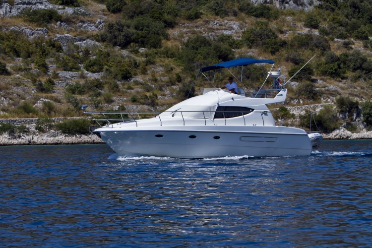 Azimut 36