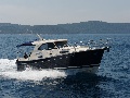 Adriana 36