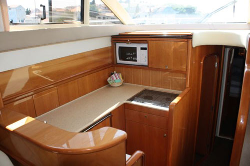 Princess 45 fly - Motor boats charter in Primosten | CROATIA CHARTER ... Princess 45 fly - Motor boats charter in Primosten | CROATIA CHARTER ...