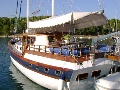 Hera on a dock