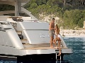 Pershing 64