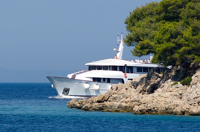 motorboot dubrovnik adriatic pearl motorboote charter in dubrovnik croatia motorboot dubrovnik adriatic pearl motorboote charter in dubrovnik croatia