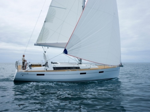 Beneteau Oceanis 45