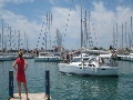 Weg-segeln von der Marina