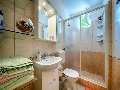 Apartment 4+2 - Badezimmer mit Dusche