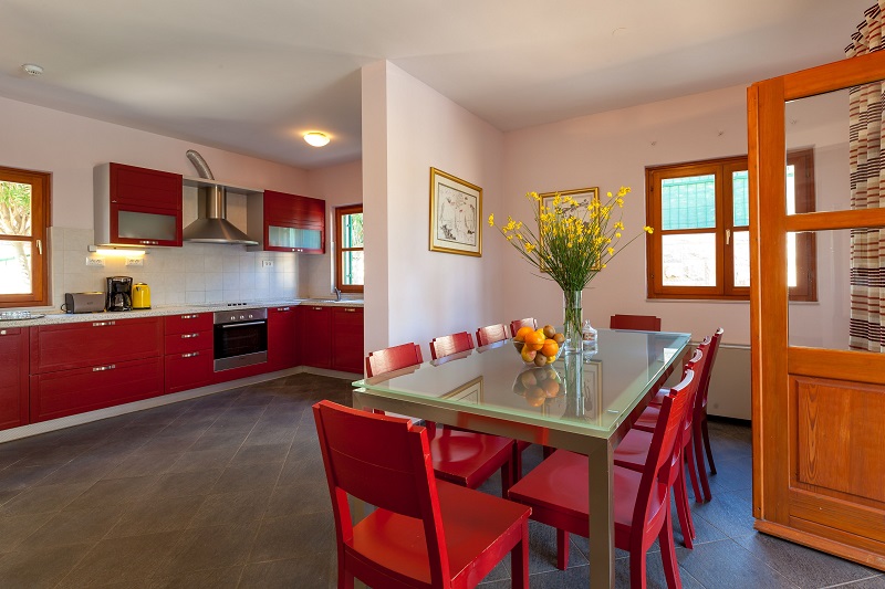 Kitchen and dining room