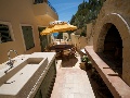 Outdoor kitchen and BBQ