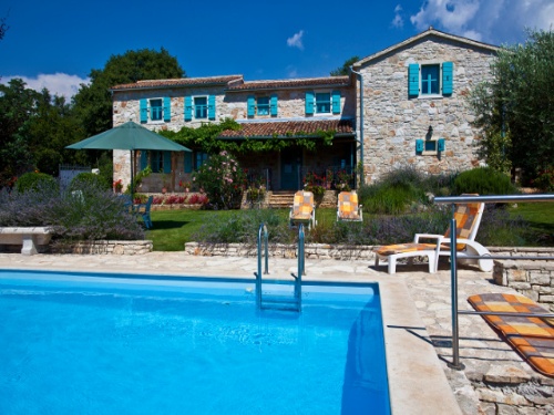 Villa Giselle with pool