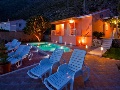 Villa Bruna at night
