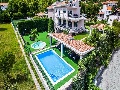 Villa Lorena mit Pool und Jacuzzi