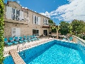 Villa Mirca mit Pool