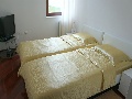 Twin bedroom