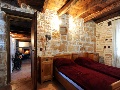 Twin bedroom