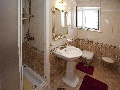 Apartment A2 Red - Bathroom with shower